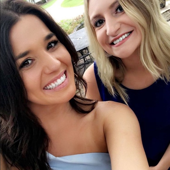 Meet your Posher, Abby - Picture 1 of 1